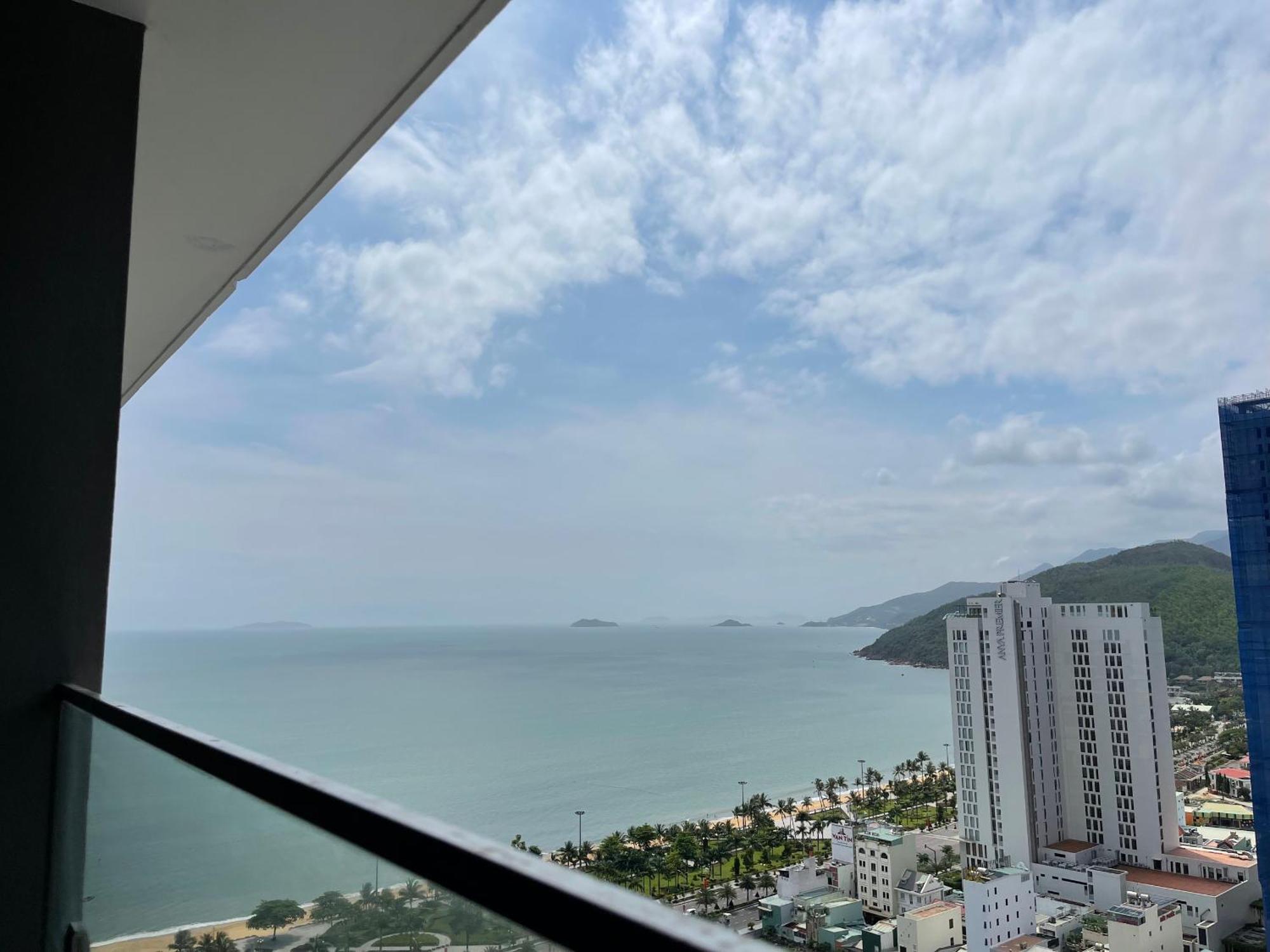 Flc Sea Tower Quy Nhon- Q House Codotel Εξωτερικό φωτογραφία
